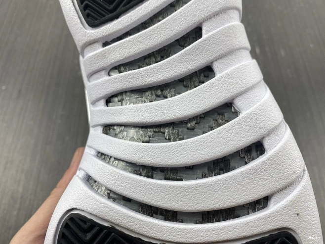 Bmlin Shoes Jordan Hyper WMNS 12 AO6068-004 Air Royal 0817